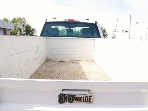 Used 2022 Ford F250 XL w/ Power Equipment Group AWD/4WD image 8