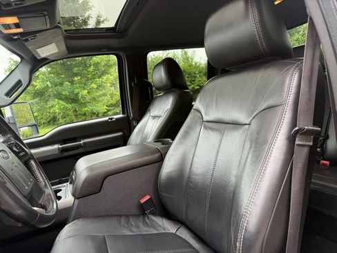 Used 2011 Ford F350 Lariat w/ Lariat Interior Pkg AWD/4WD image 15