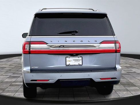 Used 2020 Lincoln Navigator L Black Label w/ Cargo Convenience Package image 4