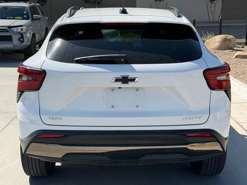 Used 2025 Chevrolet Trax ACTIV w/ Driver Confidence Package FWD image 5