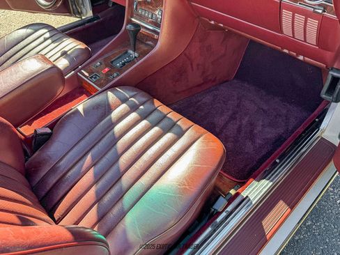 Used 1989 Mercedes-Benz 560 SL image 52