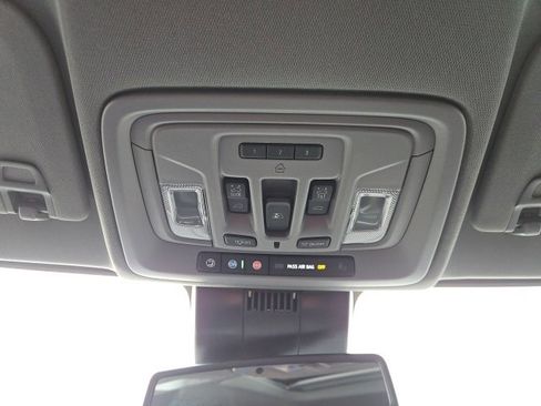 New 2026 GMC Sierra 1500 SLT w/ SLT Premium Package image 42