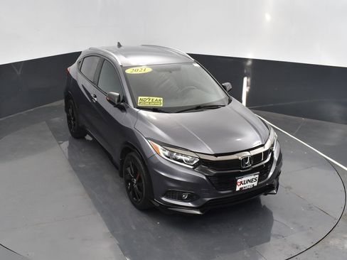 Used 2021 Honda HR-V Sport image 39