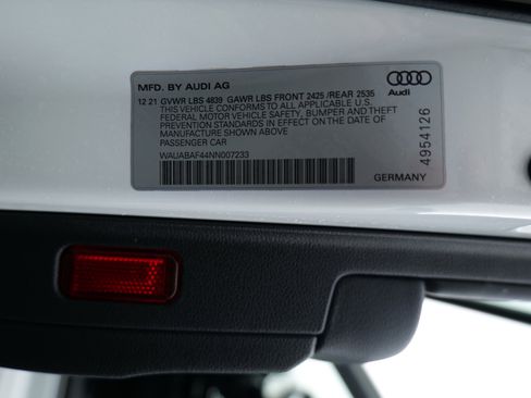 Used 2022 Audi A4 2.0T Premium image 61