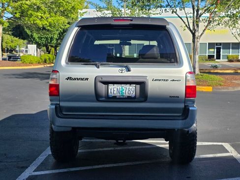 Used 2000 Toyota 4Runner Limited AWD/4WD image 6