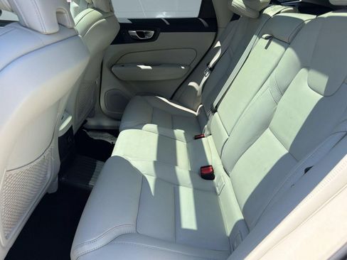Certified 2024 Volvo XC60 T8 Ultimate w/ Protection Package Premier AWD/4WD image 22