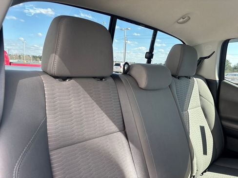 Used 2016 Toyota Tacoma SR5 w/ Towing Package image 24