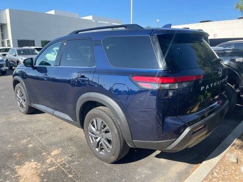 Certified 2024 Nissan Pathfinder SV AWD/4WD image 3