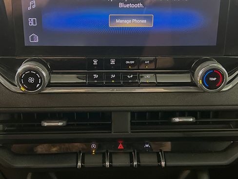 Used 2023 Chevrolet Colorado W/T w/ Safety Package image 25