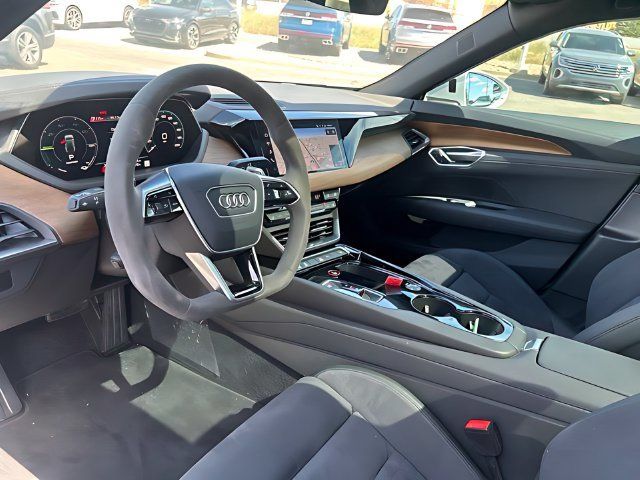 Used 2023 Audi e-tron GT Premium Plus AWD/4WD image 20
