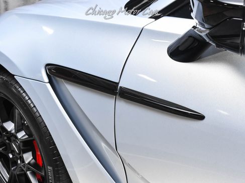 Used 2022 Aston Martin DBX AWD/4WD image 36