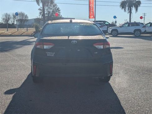 Certified 2025 Toyota Corolla LE image 4