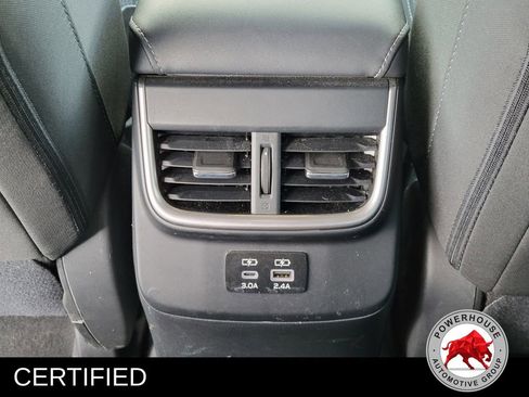 Used 2024 Subaru Outback Premium AWD/4WD image 18