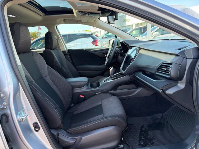 Used 2024 Subaru Outback Premium AWD/4WD image 27