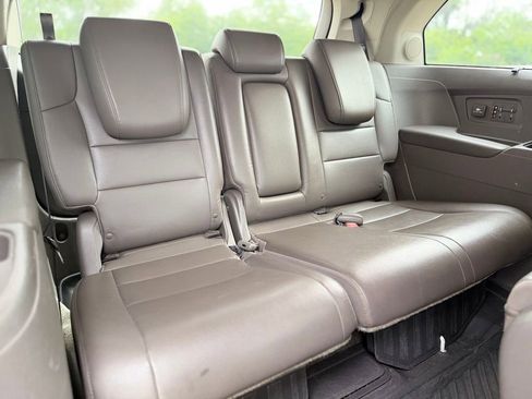 Used 2015 Honda Odyssey Touring Elite image 22