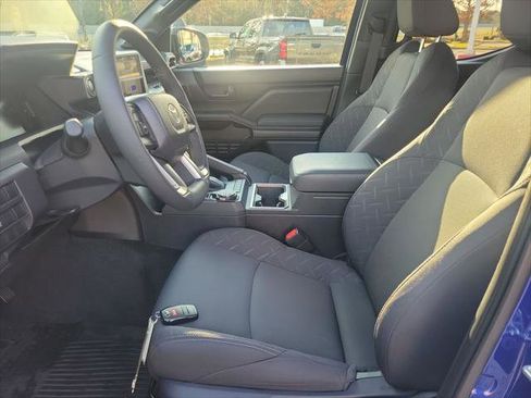 Certified 2025 Toyota Tacoma SR5 image 15