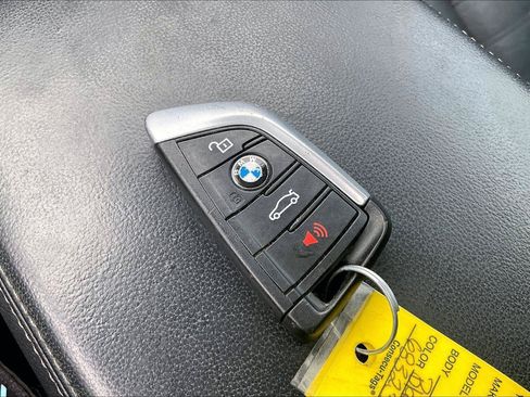 Used 2018 BMW X3 xDrive30i w/ Premium Package AWD/4WD image 13