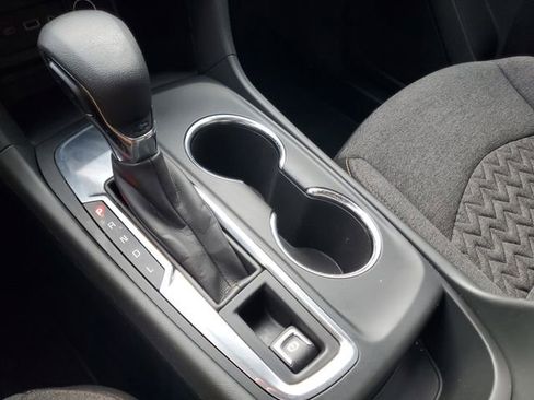 Certified 2022 Chevrolet Equinox LT image 25