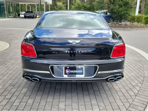 Used 2021 Bentley Flying Spur V8 AWD/4WD image 16