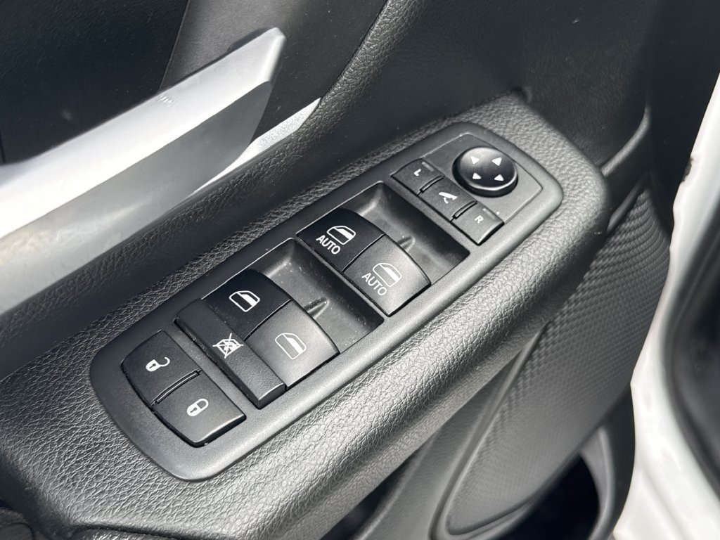Used 2019 RAM 1500 Big Horn AWD/4WD image 10