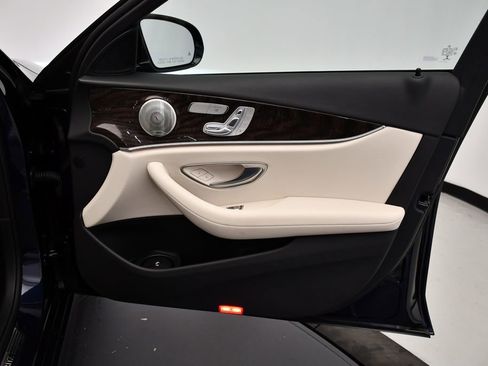 Used 2023 Mercedes-Benz E 450 4MATIC Sedan image 49