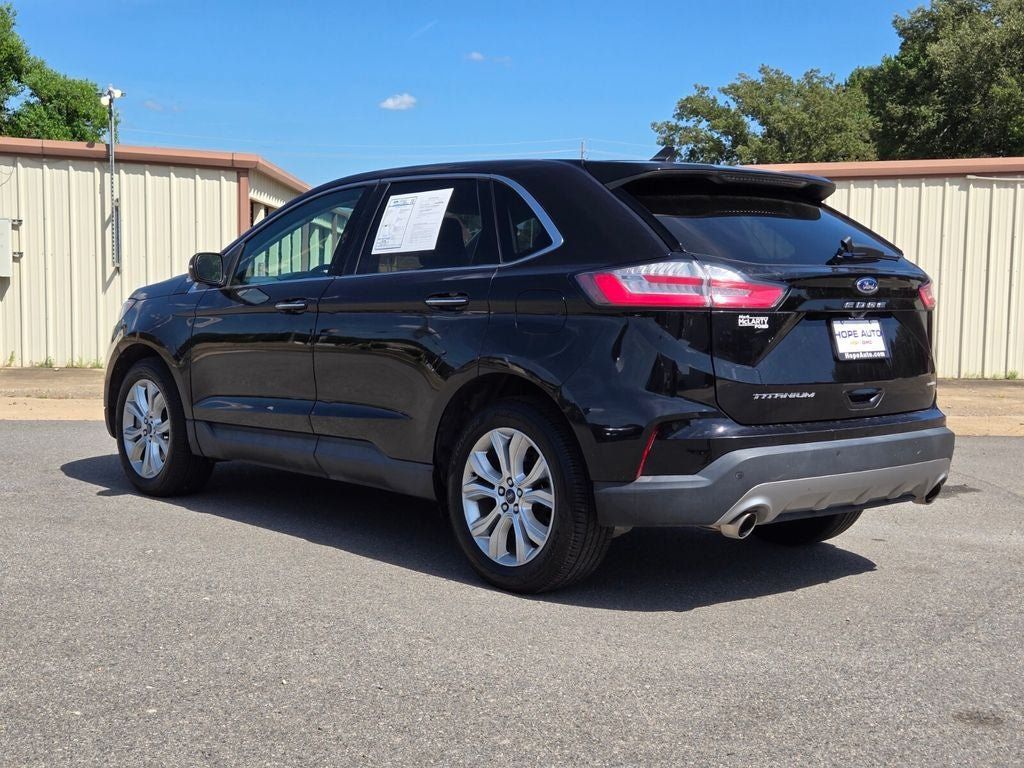Used 2022 Ford Edge Titanium w/ Equipment Group 301A AWD/4WD image 3