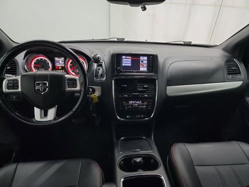 Used 2017 Dodge Grand Caravan GT FWD image 15