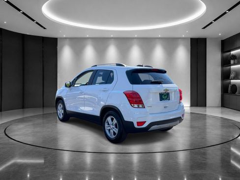 Certified 2020 Chevrolet Trax LT FWD image 4