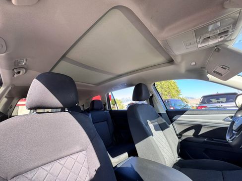 Used 2018 Volkswagen Atlas Launch Edition image 32