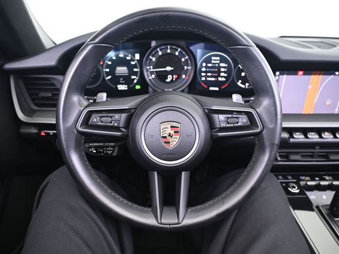 Used 2020 Porsche 911 Carrera S image 33