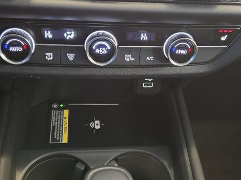 Used 2023 Honda HR-V EX-L image 37