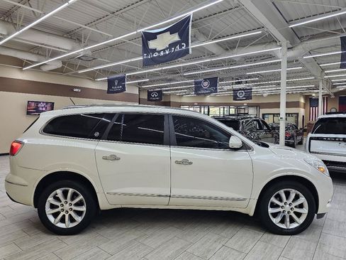 Used 2013 Buick Enclave Premium w/ Trailering Provision Package FWD image 4