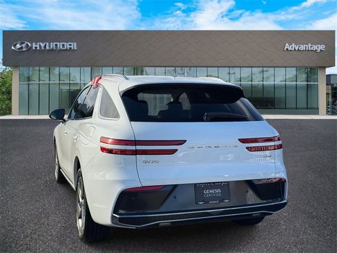 Certified 2026 Genesis GV70 2.5T image 7