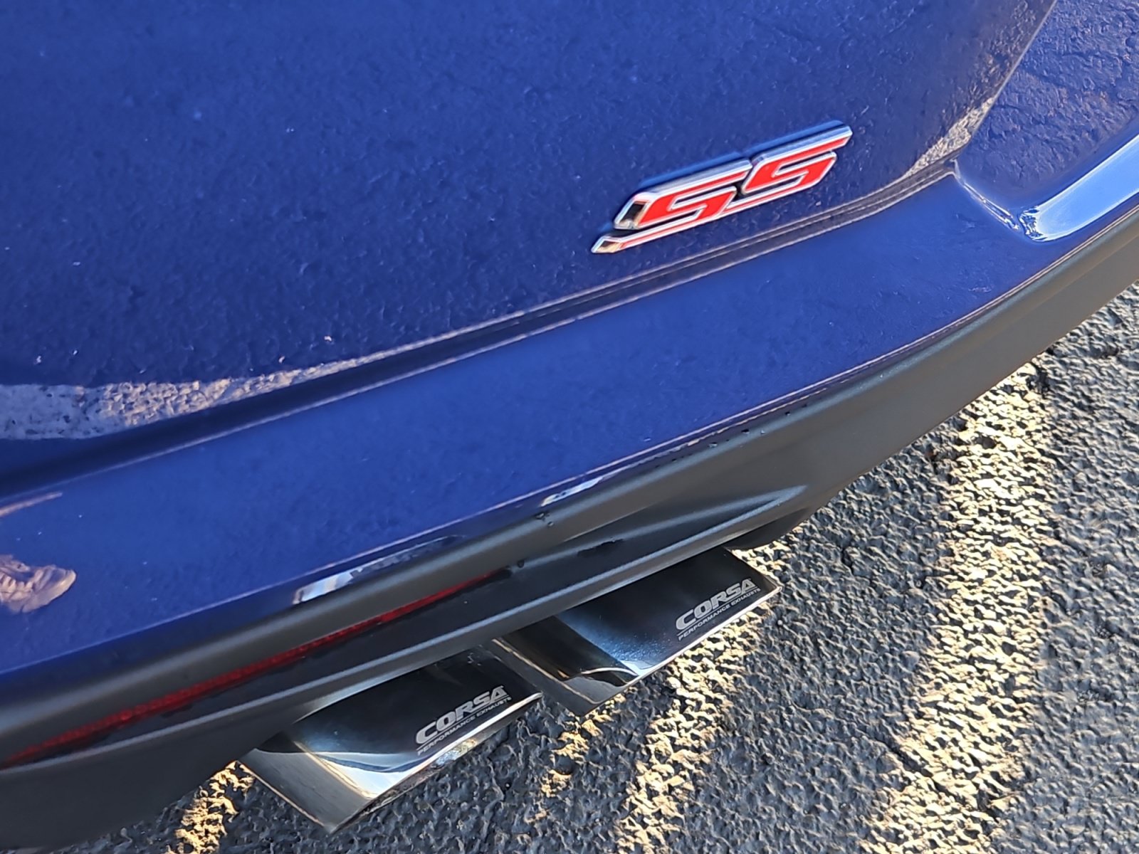 Used 2019 Chevrolet Camaro SS RWD image 18