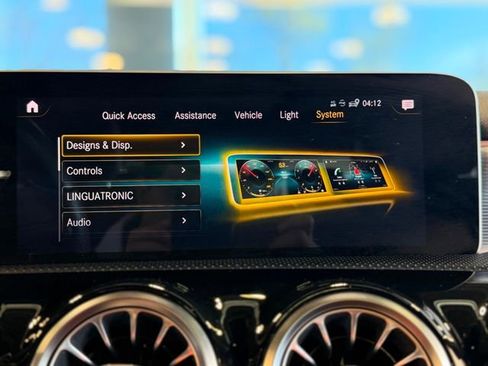 Used 2019 Mercedes-Benz A 220 4MATIC image 32
