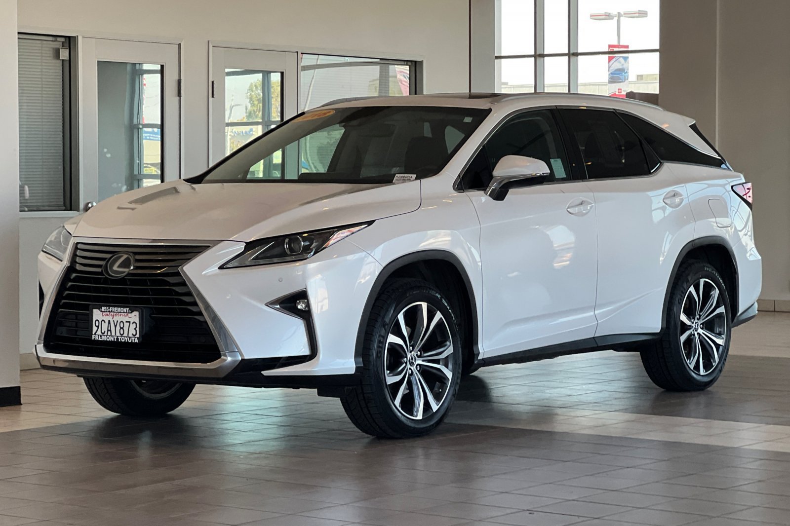 Used 2018 Lexus RX 350L FWD image 8