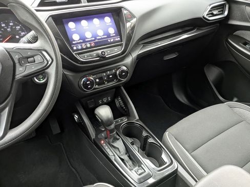 Certified 2021 Chevrolet TrailBlazer LT w/ Convenience Package image 19