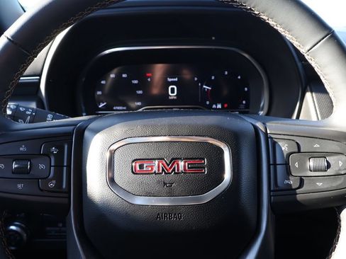 Used 2023 GMC Yukon XL AT4 w/ LPO, Floor Liner Package AWD/4WD image 20