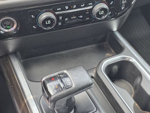 Used 2023 Chevrolet Silverado 1500 LT Trail Boss w/ Protection Package AWD/4WD image 15