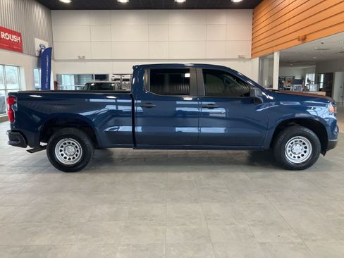 Used 2022 Chevrolet Silverado 1500 W/T w/ WT Value Package image 4