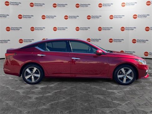 Used 2019 Nissan Altima 2.5 SL image 6
