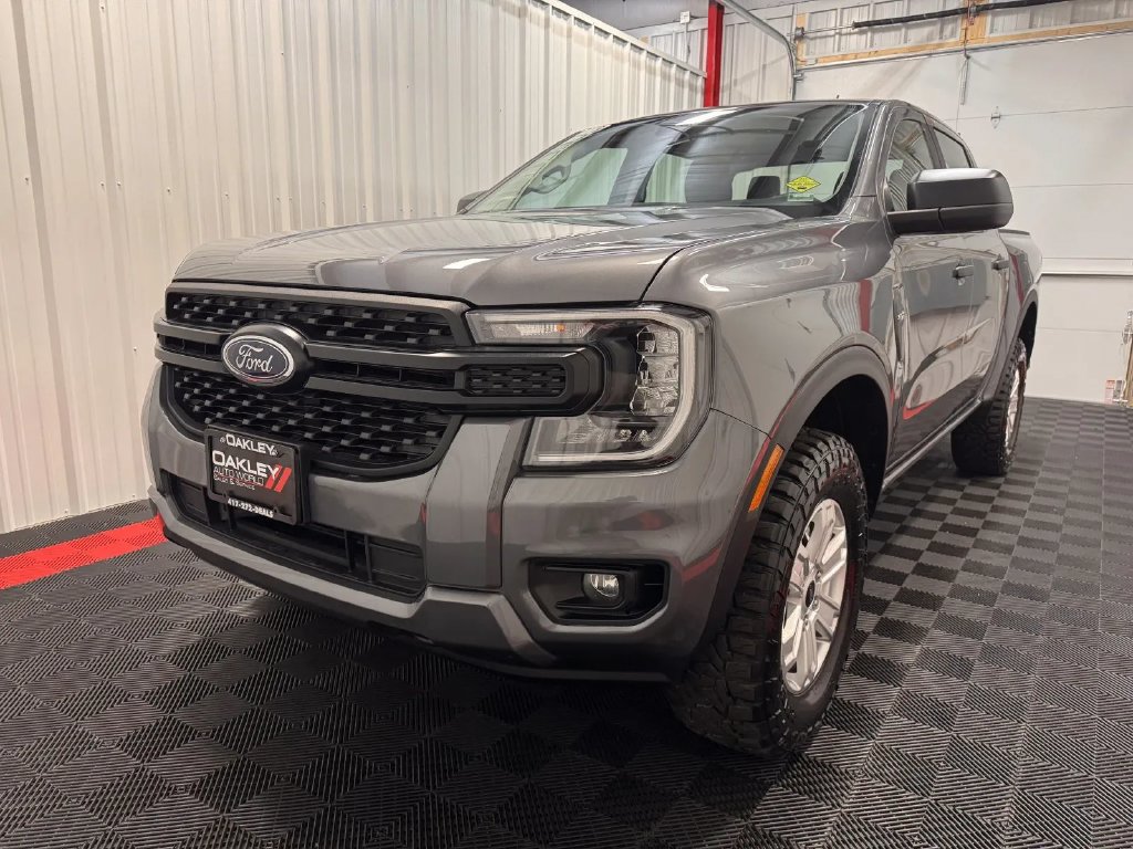 Used 2024 Ford Ranger XL AWD/4WD image 9