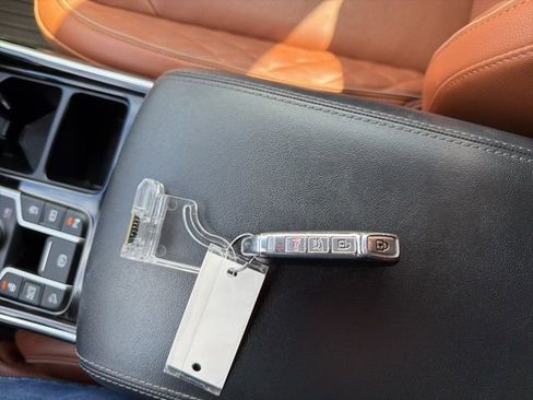 Used 2022 Kia Sorento SX Prestige w/ Rust Color Package image 20