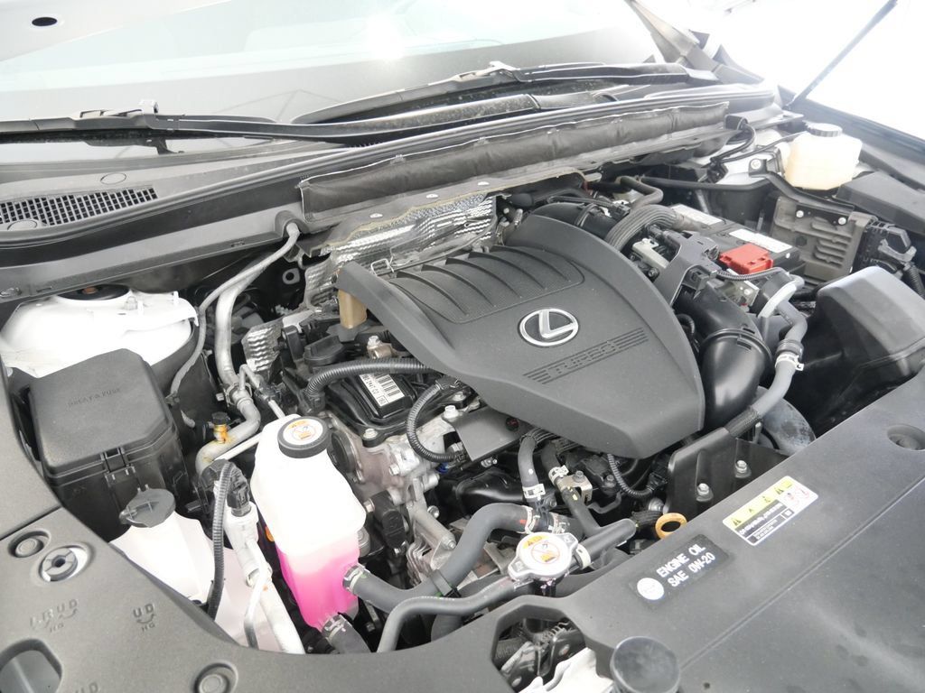 Used 2023 Lexus RX 350 Premium w/ Accessory Package AWD/4WD image 10