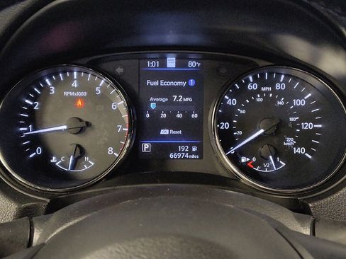 Used 2022 Nissan Rogue Sport SL w/ Premium Package FWD image 23