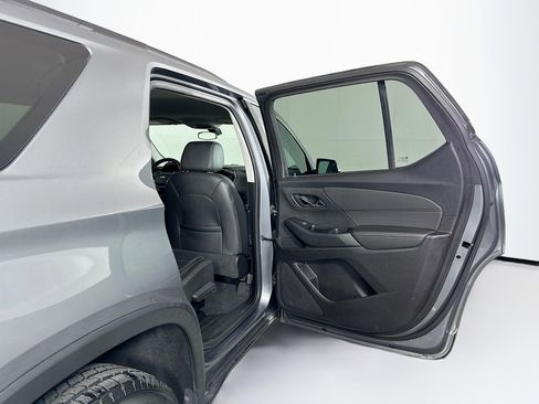 Used 2019 Chevrolet Traverse LT w/ LPO, Floor Liner Package AWD/4WD image 31