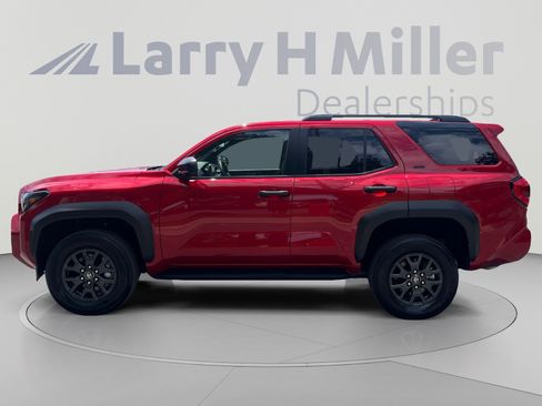 Used 2026 Toyota 4Runner SR5 AWD/4WD image 2