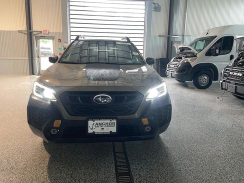 Used 2025 Subaru Outback Wilderness AWD/4WD image 2