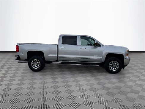 Used 2016 Chevrolet Silverado 2500 LTZ w/ Duramax Plus Package image 8
