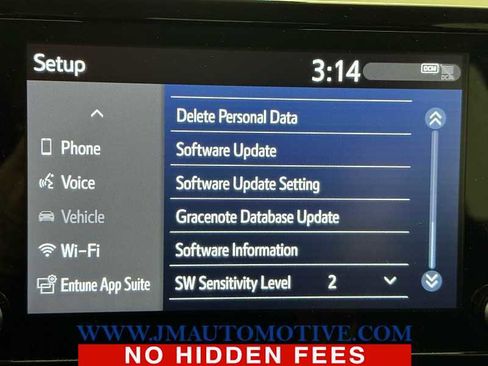 Used 2020 Toyota Corolla LE image 29